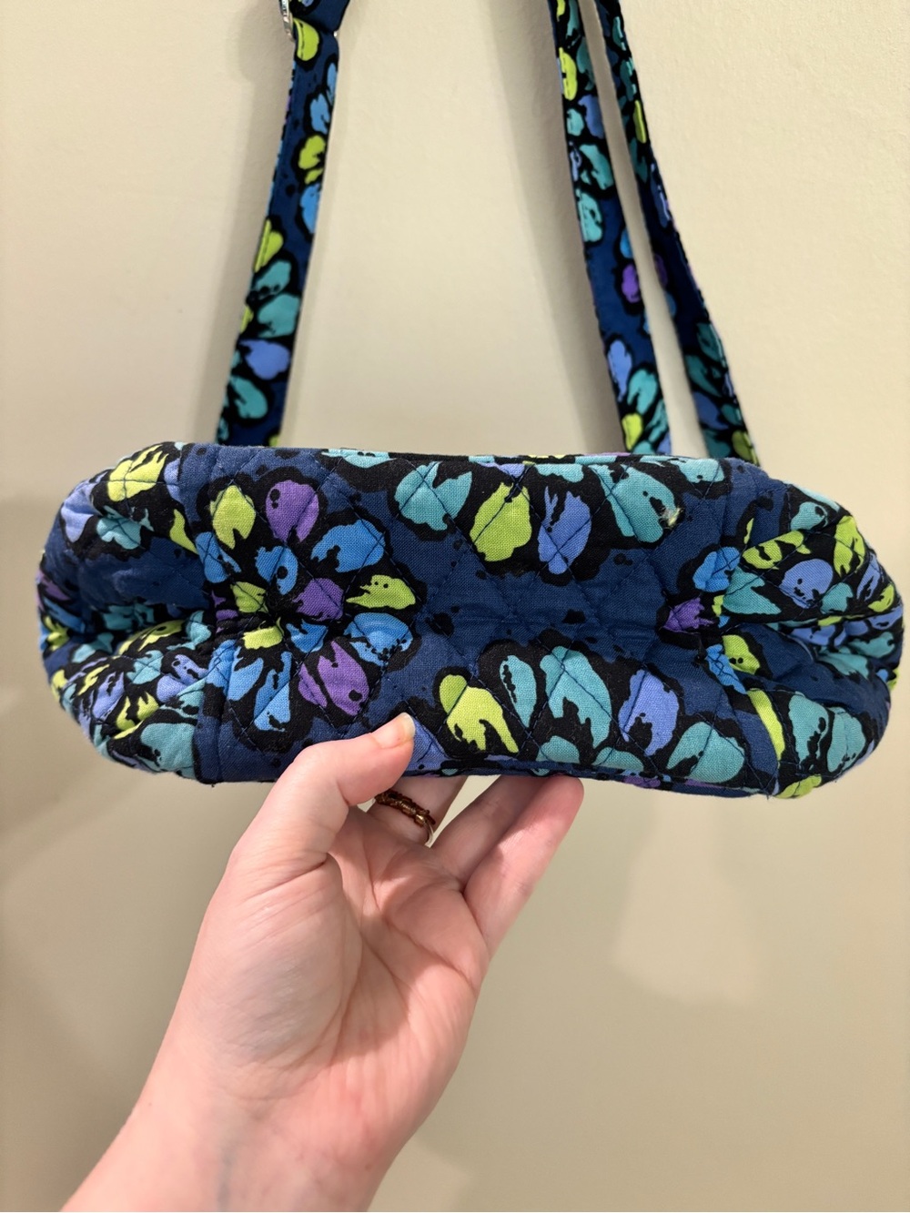 LAST DAY Vera Bradley Quilted Floral Crossbody Bag in Navy Blue - Picture 6 of 10